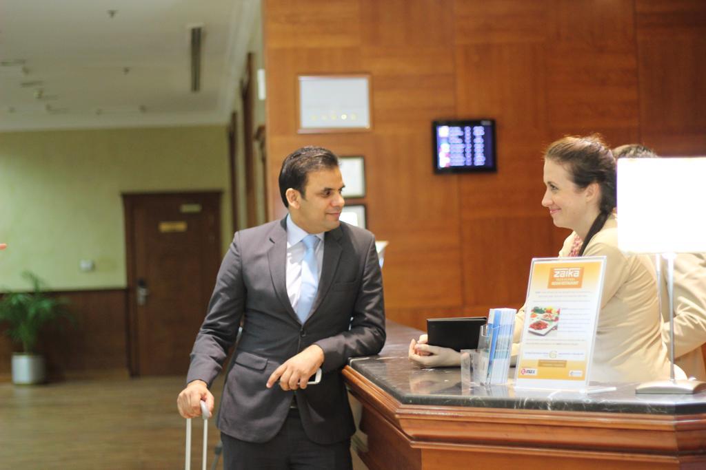 Grand Excelsior Hotel Sardzsa Kültér fotó