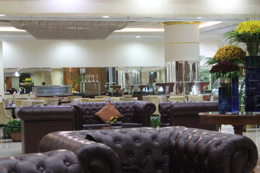 Grand Excelsior Hotel Sardzsa Kültér fotó